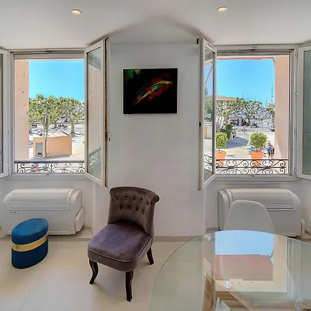 شقة Chic 2 Vue Port, Felix Faure-coeur De A2b218
