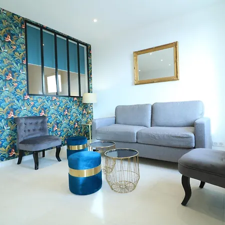 Lumineux 3 Pieces Renove Face Au Port L! A2b218 Apartment *